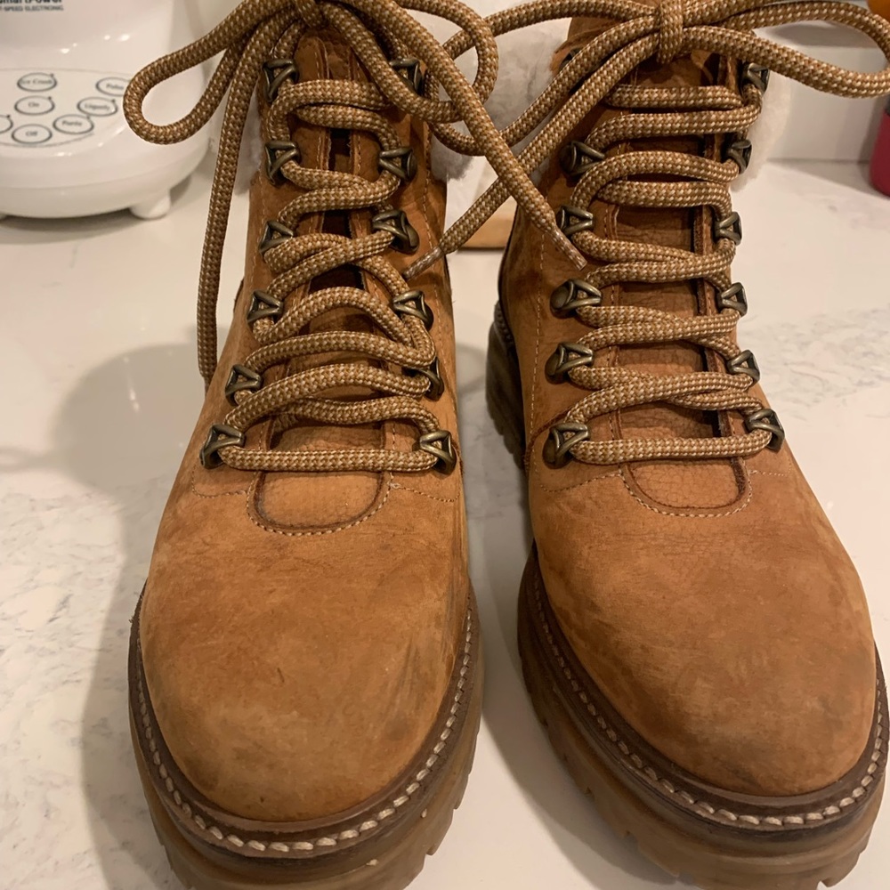 M Gemi womens shearling boots size 38 1/2 in tan - Picture 3 of 8